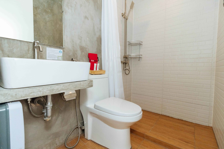 Bathroom 6