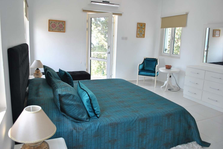 Bedroom 3, Villa Sabrina by Amy Villas