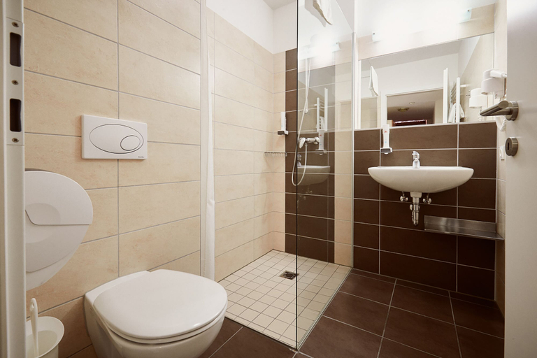Bathroom 5, Grafenberg Resort by Alpeffect Hotels, Sankt Johann im Pongau