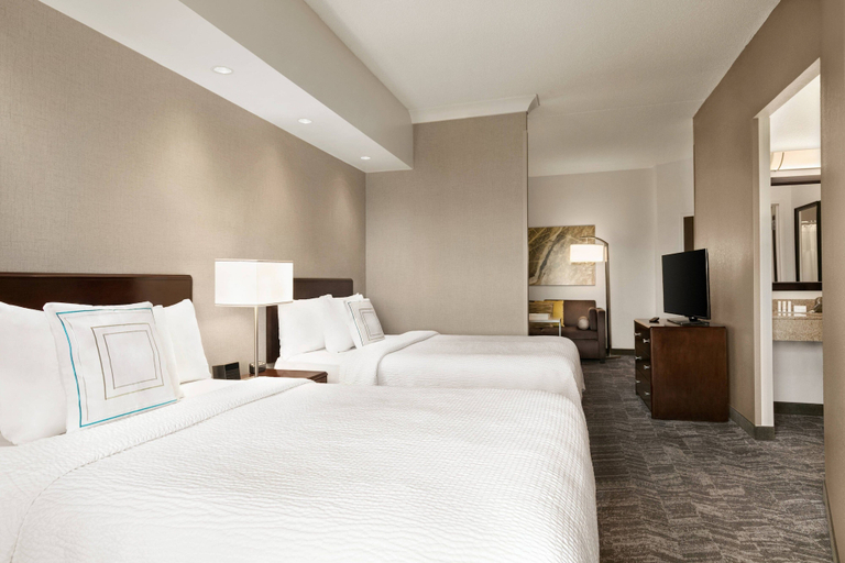 Bedroom 3, SpringHill Suites by Marriott Dulles Airport, Loudoun
