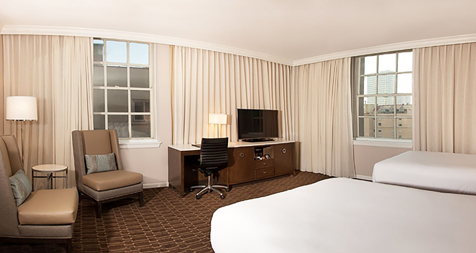 Bedroom 3, Hilton New Orleans/St. Charles Avenue, Orleans