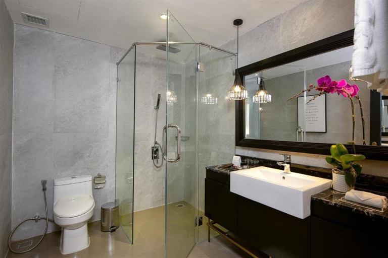 Bathroom 4, Sanouva Danang Hotel, Da Nang