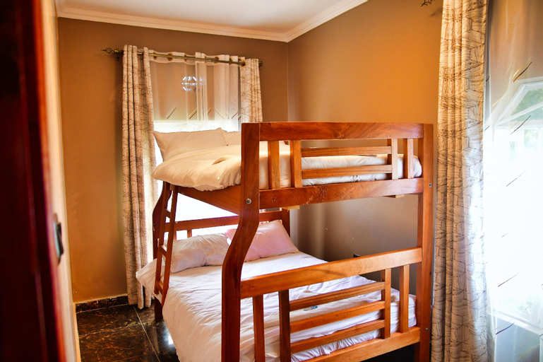 Bedroom 2, greenstar suites, Kanduyi