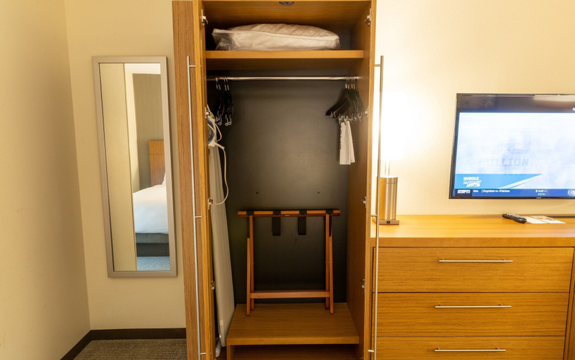 Bedroom 4, Hyatt Place West Des Moines Jordan Creek, Dallas