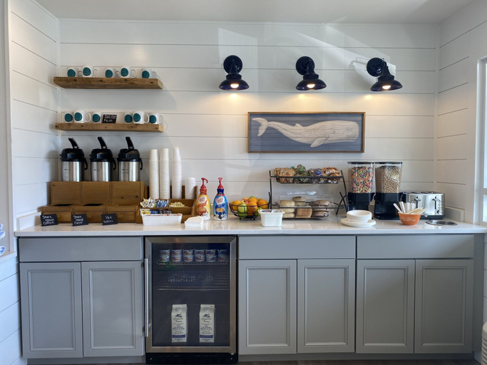 Food & Drinks, The Shore House, Worcester