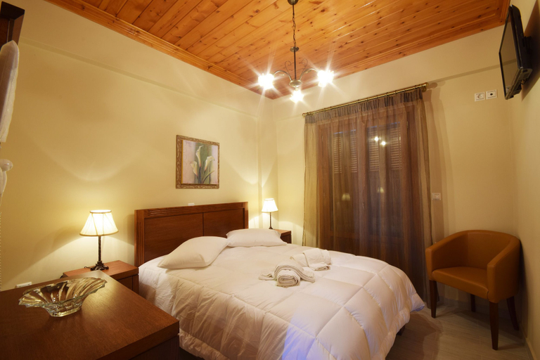 Bedroom 3, Driopes Villas, Peloponnese