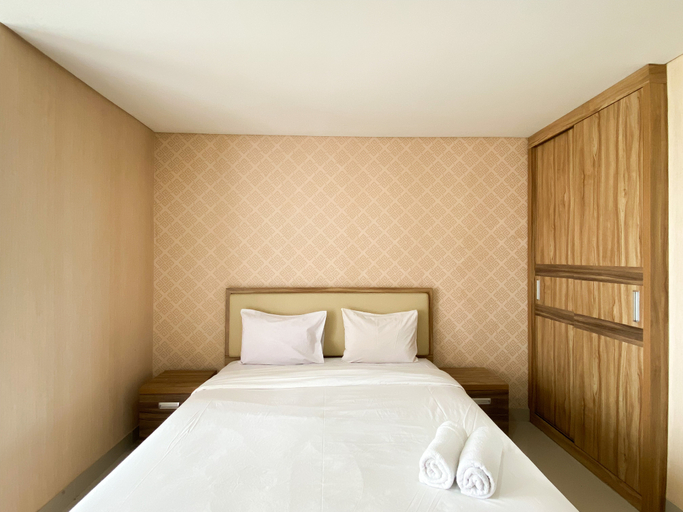 Bedroom 2, Homey and Simply Studio The Enviro Apartment By Travelio, Cikarang