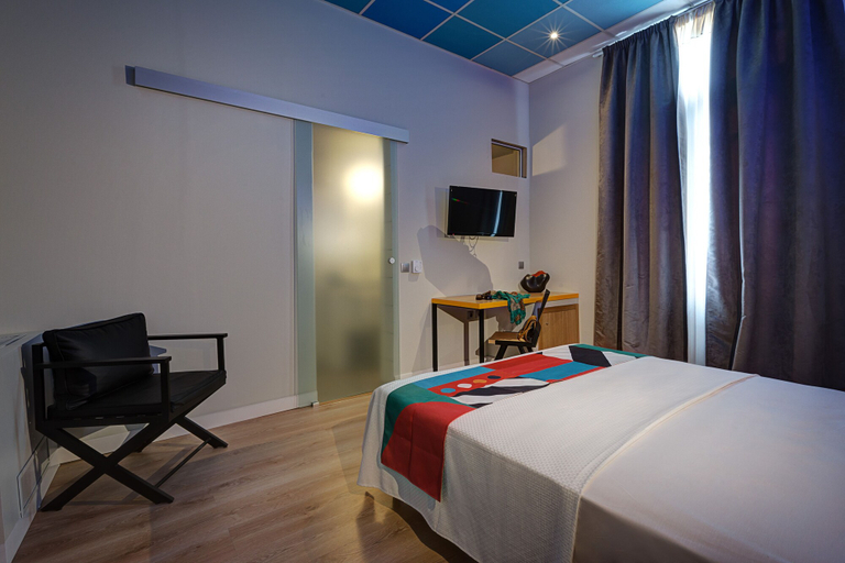 Bedroom 2, COLORS Central Ladadika, Central Macedonia