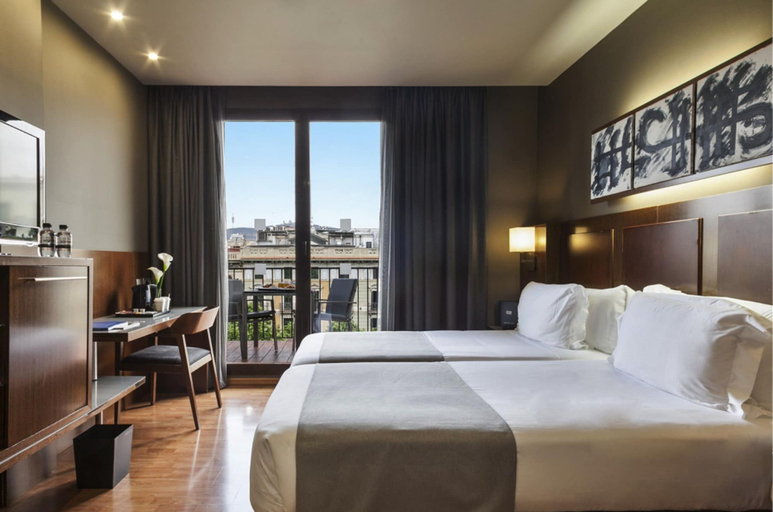 Bedroom 2, Acta Atrium Palace, Barcelona