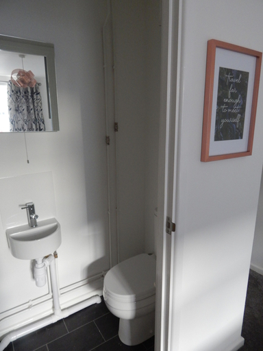 Bathroom 4, Brookfield En-suite rooms, Cambridgeshire