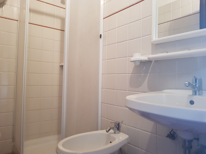 Bathroom 4, Agriturismo Bio I Rondinelli, Grosseto