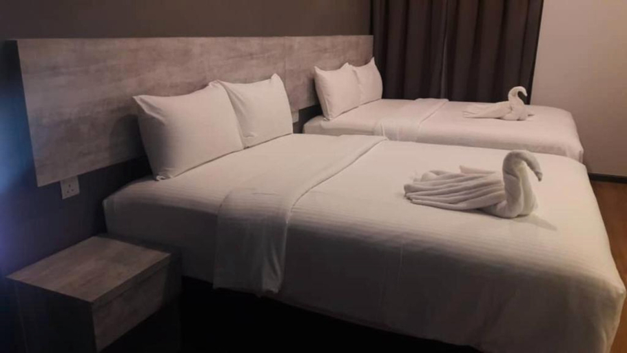 Bedroom 13