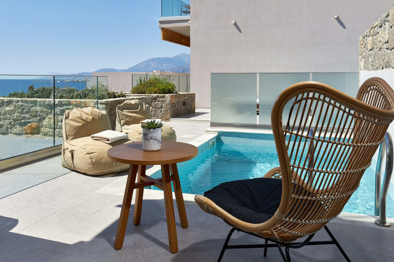Others 5, Enorme Santanna Beach, Crete