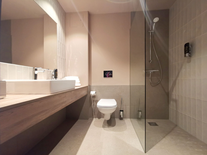 Bathroom 3, H24 Stadthotel Bernau, Barnim