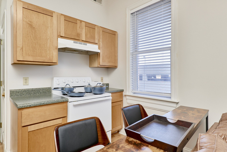 Dining Room 8