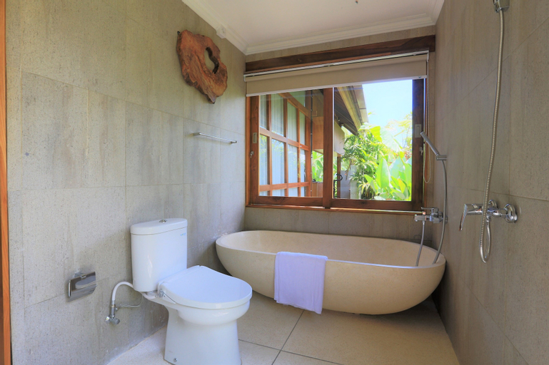 Bathroom 2