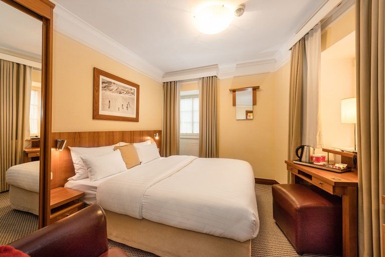 Bedroom 3, Hotel Post, Sankt Johann im Pongau