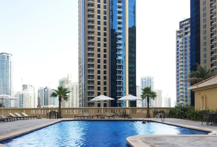 Sport & Beauty 5, Spacious 2 bedroom with Amazing Marina View Rimal JBR, Dubai
