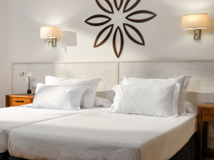 Bedroom 3, H10 Delfín - Adults Only, Tarragona