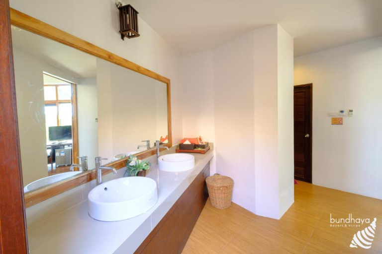 Bathroom 5, Bundhaya Villas Koh Lipe, Muang Satun