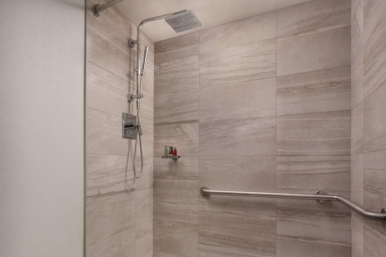 Bathroom 5, Vancouver Airport Marriott, Greater Vancouver