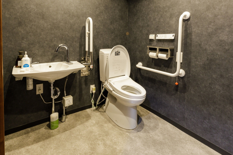 Bathroom 4, HOPETREE Tennoji, Osaka