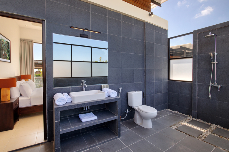 Bathroom 5, The Lookout Villa Jimbaran, Badung
