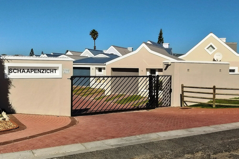 Exterior & Views 2, Barefootin, Langebaan 6-sleeper, West Coast