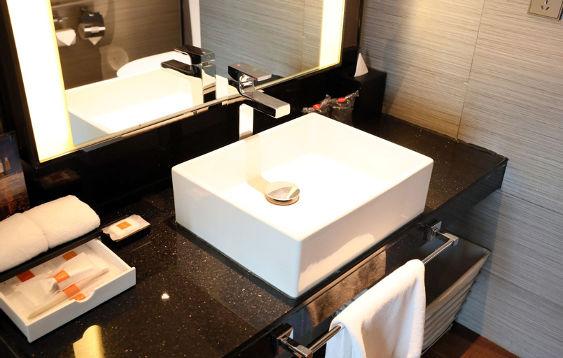 Bathroom 4