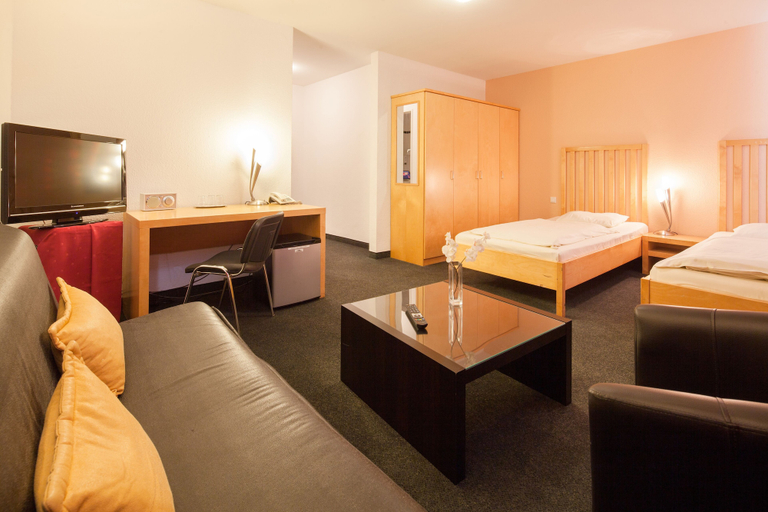 Bedroom 4, Bonprix Hotel, Rhein-Erft-Kreis
