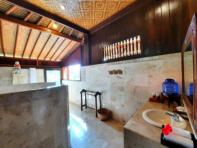 Bathroom 3