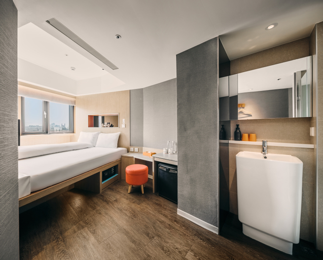 Bedroom 23