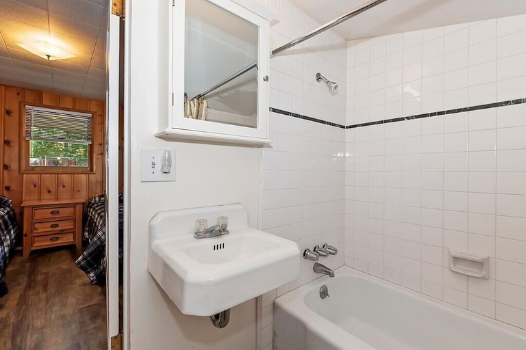 Bathroom 4, 064 - Mountainwood, San Bernardino