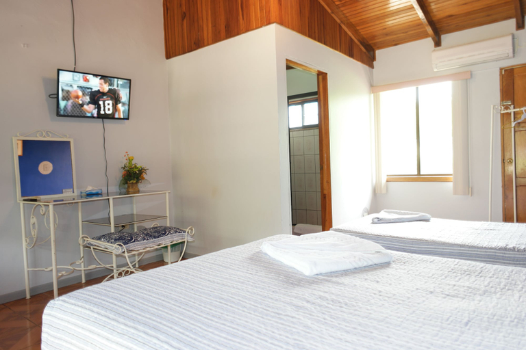 Bedroom 3, Hotel La Arena, Liberia