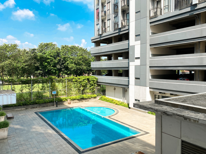 Sport & Beauty, Cozy Stay Studio (No Kitchen) Elvis Tower Apartment By Travelio, Cikarang