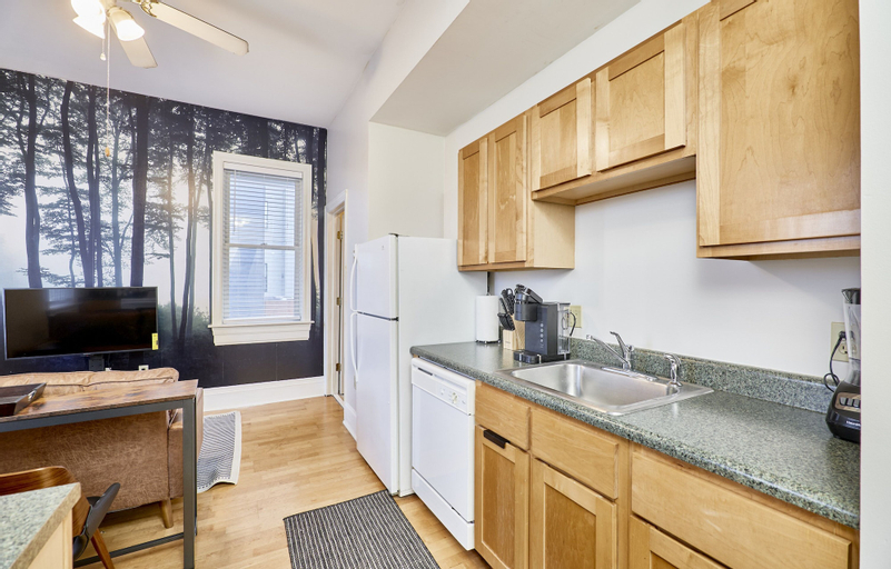 Dining Room 14