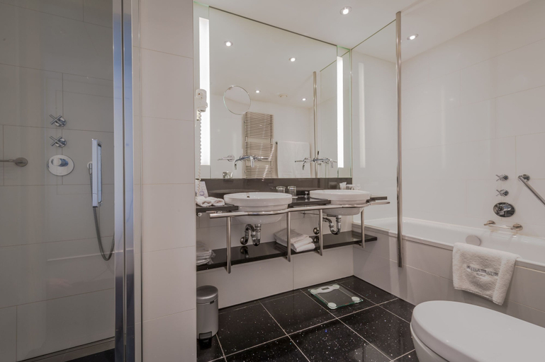 Bathroom 5, Ambassade Hotel, Amsterdam