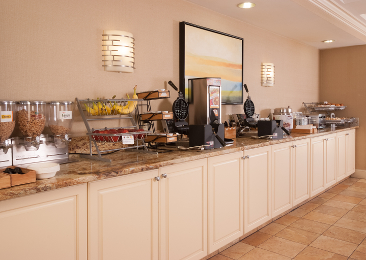 Food & Drinks 5, SpringHill Suites Charleston Riverview, Charleston