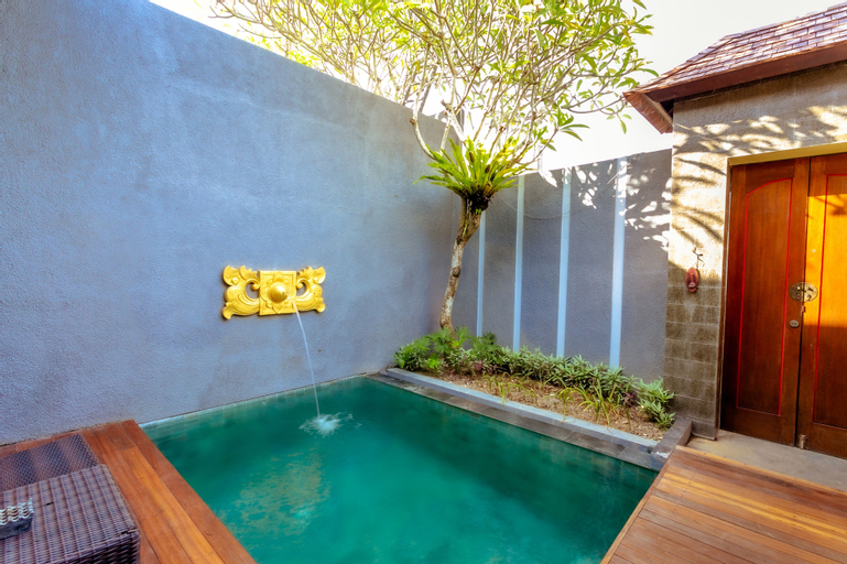 Swimming Pool 1