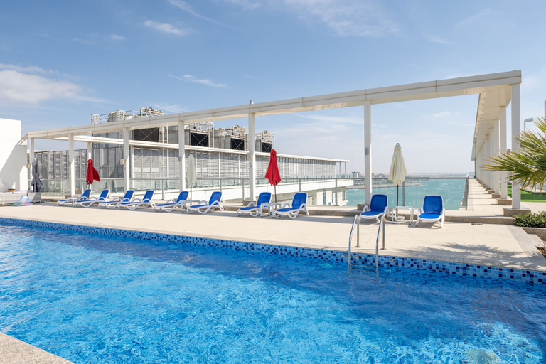 Rooftop pool 4, Luxury Beachfront Marjan Island, Ras Al Khaimah