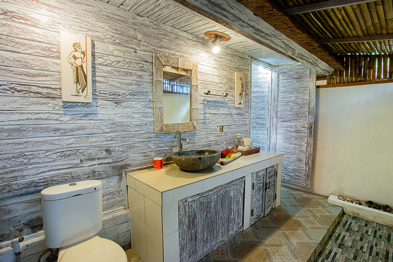 Bathroom 3