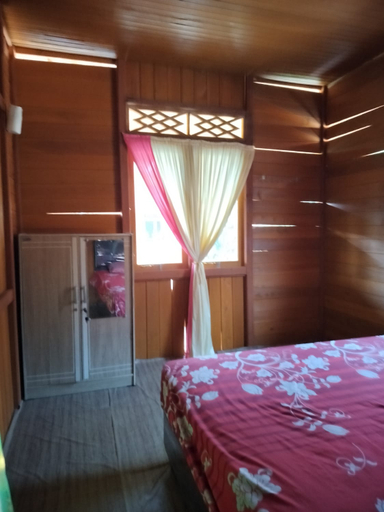 Bedroom 2, Brayen Homestay, Minahasa Utara