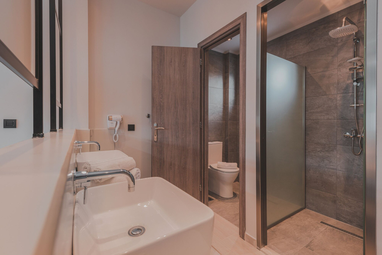 Bathroom 5, Cavo Suites, Ionian Islands