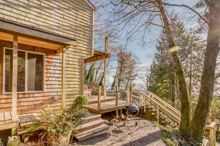 Exterior & Views 2, 38445 Reed, Tillamook
