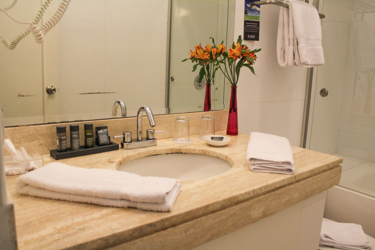 Bathroom 5, El Golf Hotel Boutique, Lima