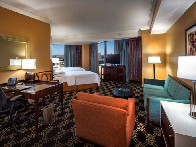 Bedroom 3, Hilton Anatole, Dallas