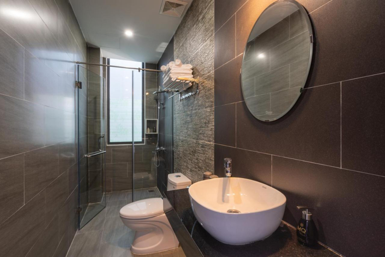 Bathroom 4, An Bang MQ Villa, Da Nang