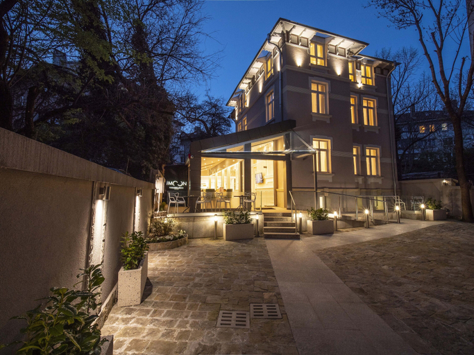 Exterior & Views 2, The Moon Boutique Hotel, Stolichna