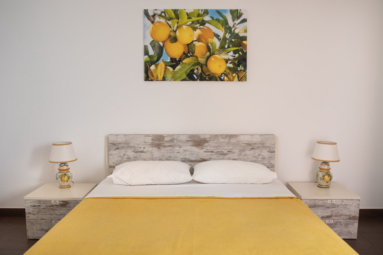 Bedroom 2, Maria Tindara "La Locanda", Messina