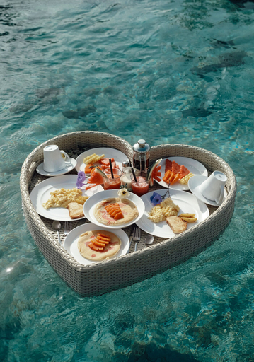 Food & Drinks 15